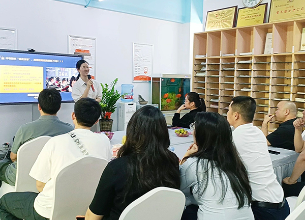 机构动态｜「普娃逆袭」直通全球名校——国际教育讲座