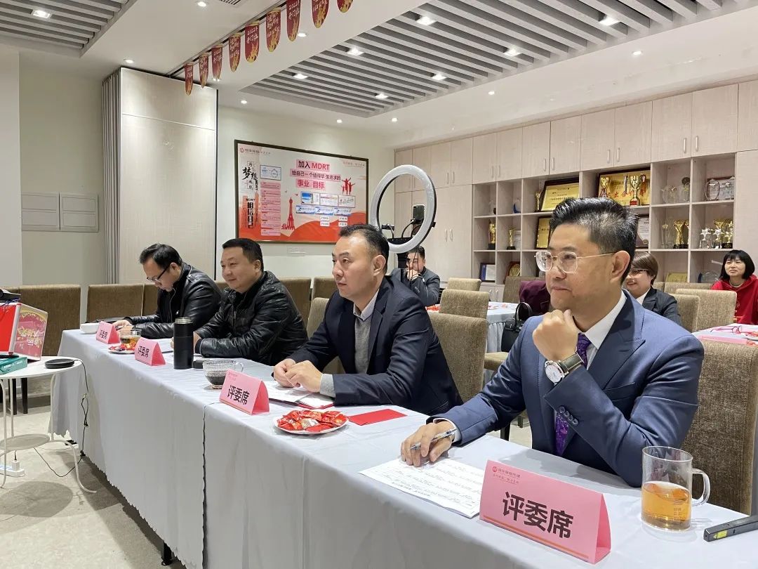 9e792515d46eb5f45ce8f22155c1f3ef.jpg 9e792515d46eb5f45ce8f22155c1f3ef.jpg