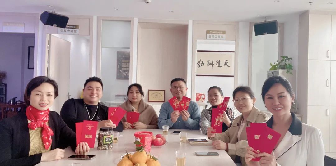 d8c2634c7bdee893a2a50350dafbca16.jpg d8c2634c7bdee893a2a50350dafbca16.jpg