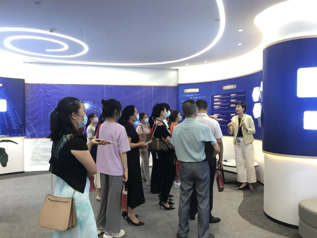 de725e349df4594a1078e708fef86d14.jpg de725e349df4594a1078e708fef86d14.jpg